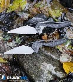 WE Knife Co. Isham ÃternA Integral Knife CF/Flamed Ti (3.25" M390) Aeterna 9 WE Knife Co. Isham ÃternA Integral Knife CF/Flamed Ti (3.25" M390) Aeterna -We Knife Co. WE Knife Co Isham EternA Integral Knife CF Flamed Ti M390 Aeterna BHQ 101590 kp stream 1 web